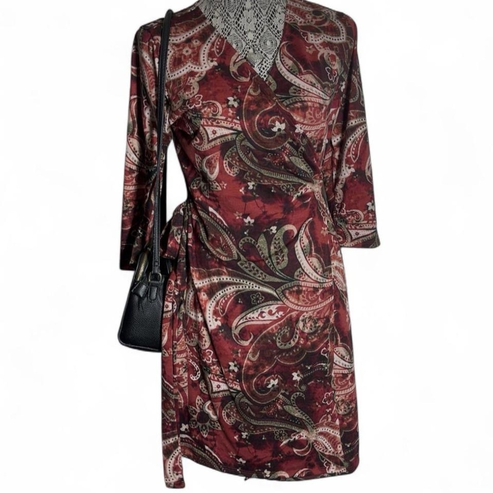 LuLaRoe Burgundy and cream Paisley Long Sleeve Dress